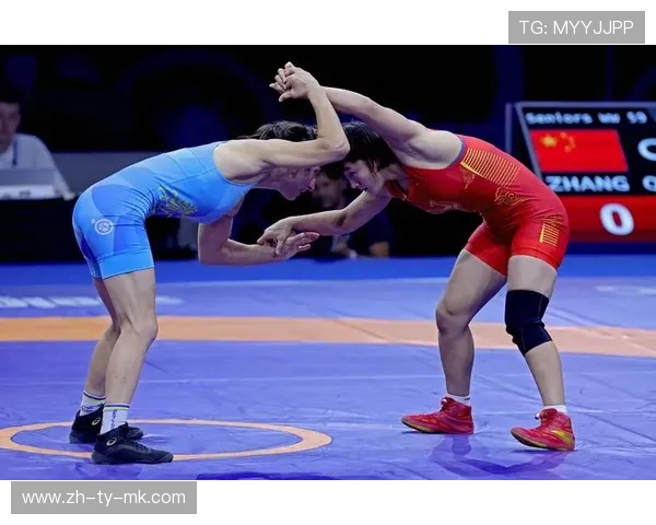 摔跤世锦赛俄罗斯选手夺金,决赛压制对手 摔跤世锦赛俄罗斯选手夺金,决赛压制对手